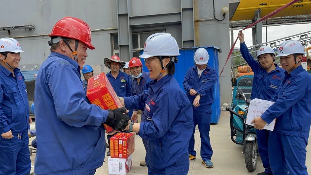 1688601999693612.jpg 640.jpg