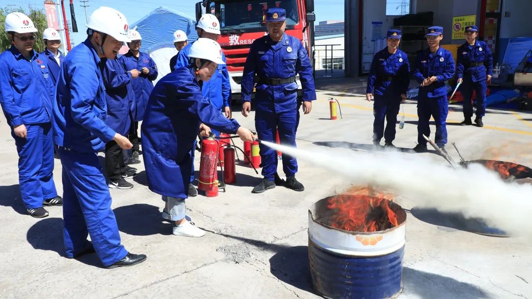 1688957395683193.jpg 640 (18).jpg