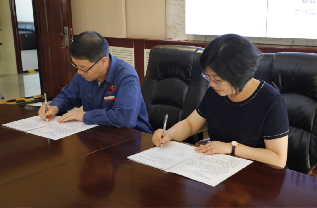 1692576456807546.png 640.png