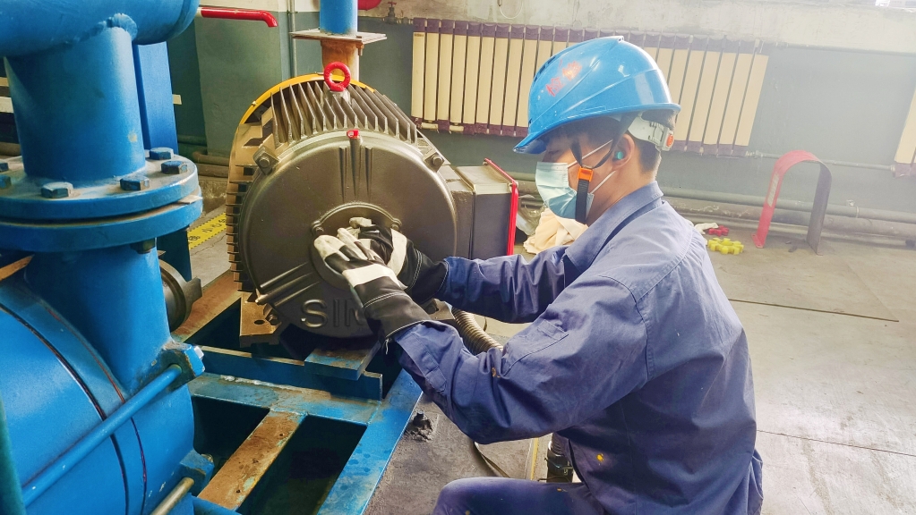 1714006536216019.jpg default (1).jpg