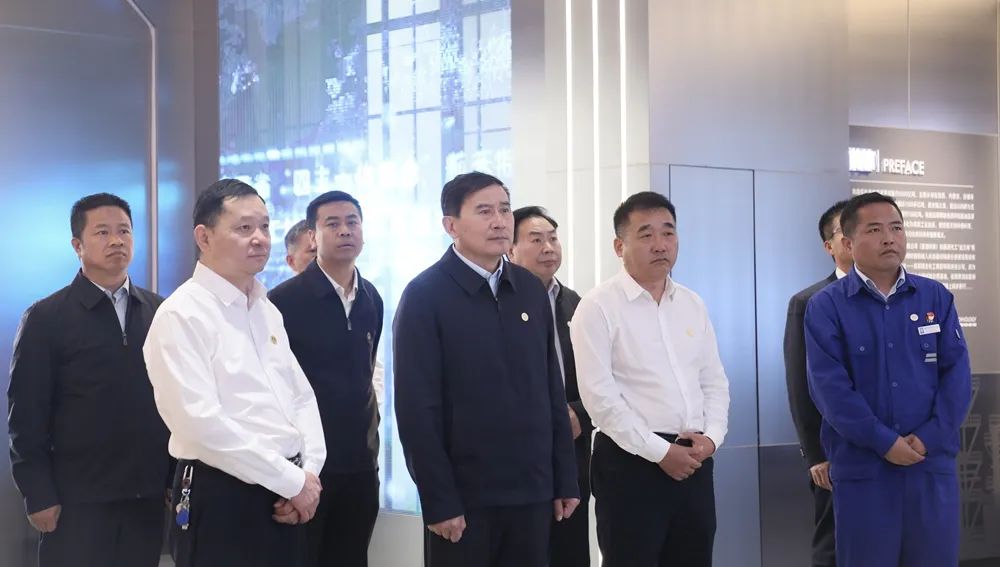 1727405430193729.jpg 640 (9).jpg